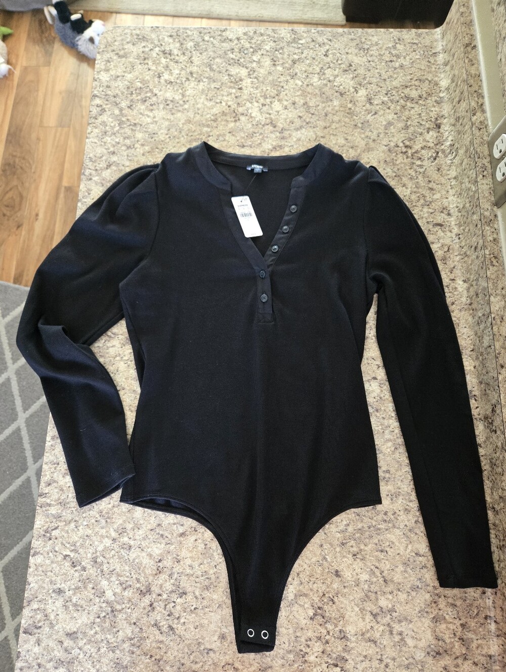 NWT EXPRESS RIBBED BLACK HENLEY BODYSUIT / TOP SIZE LARGE.